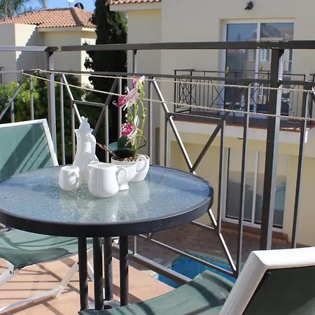 Villa Natali In A Perfect Location Paralímni