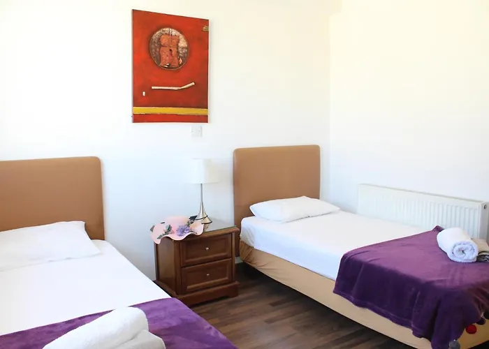 Natali In A Perfect Location Vilă