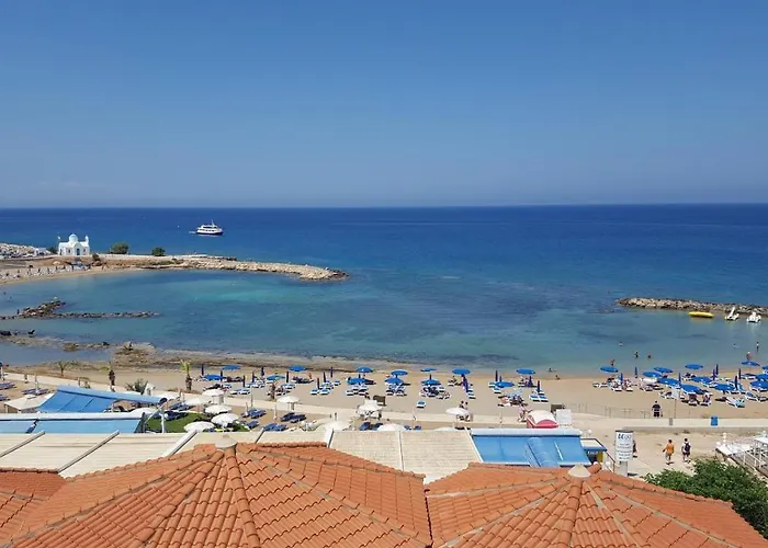 Natali In A Perfect Location *